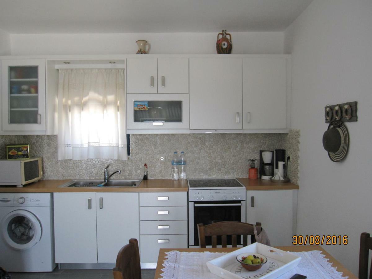 Vegera Beach House, Donoussa Exteriör bild